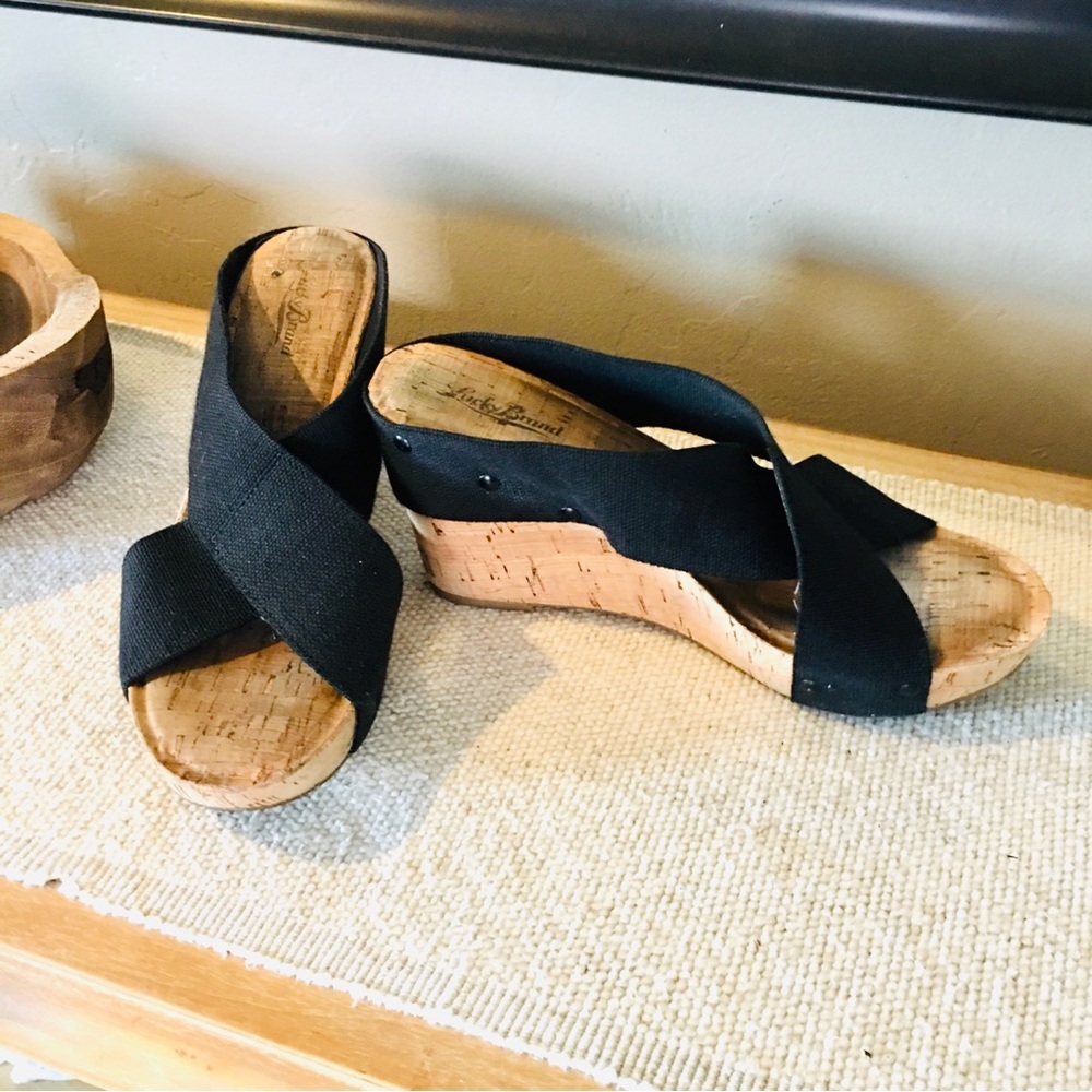 Lucky Brand cork sole wedge heel 10 black stretch slip on shoes summer
